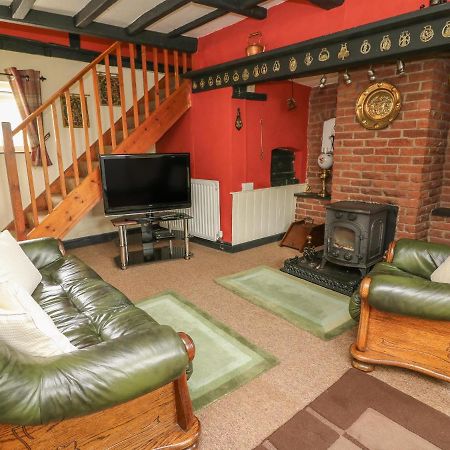 Caerau Farm House 란니들로스 외부 사진