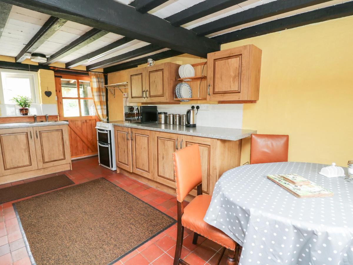 Caerau Farm House 란니들로스 외부 사진