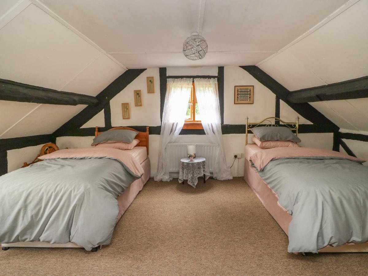 Caerau Farm House 란니들로스 외부 사진